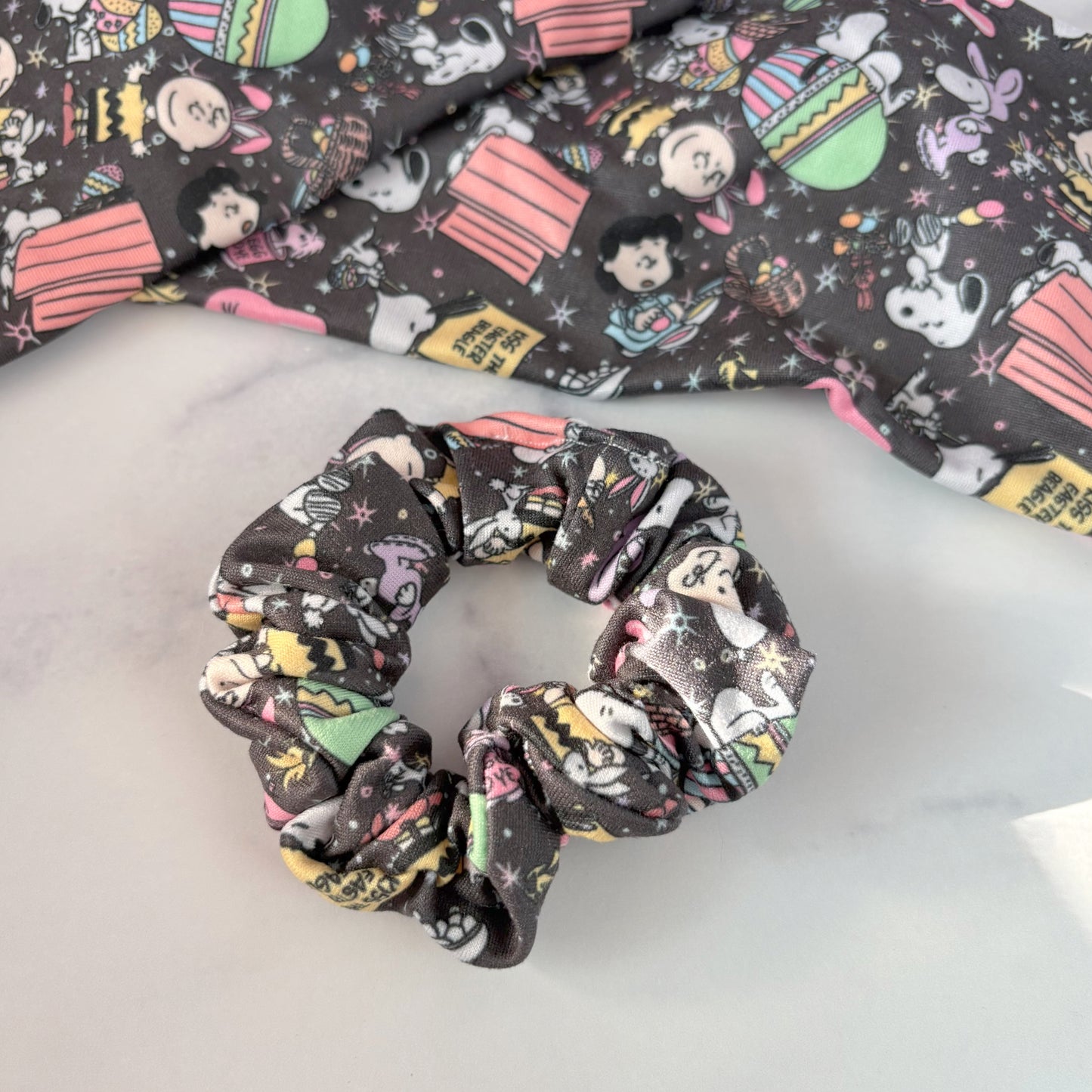 Easter Snoopy Scrunchie (Skinny)