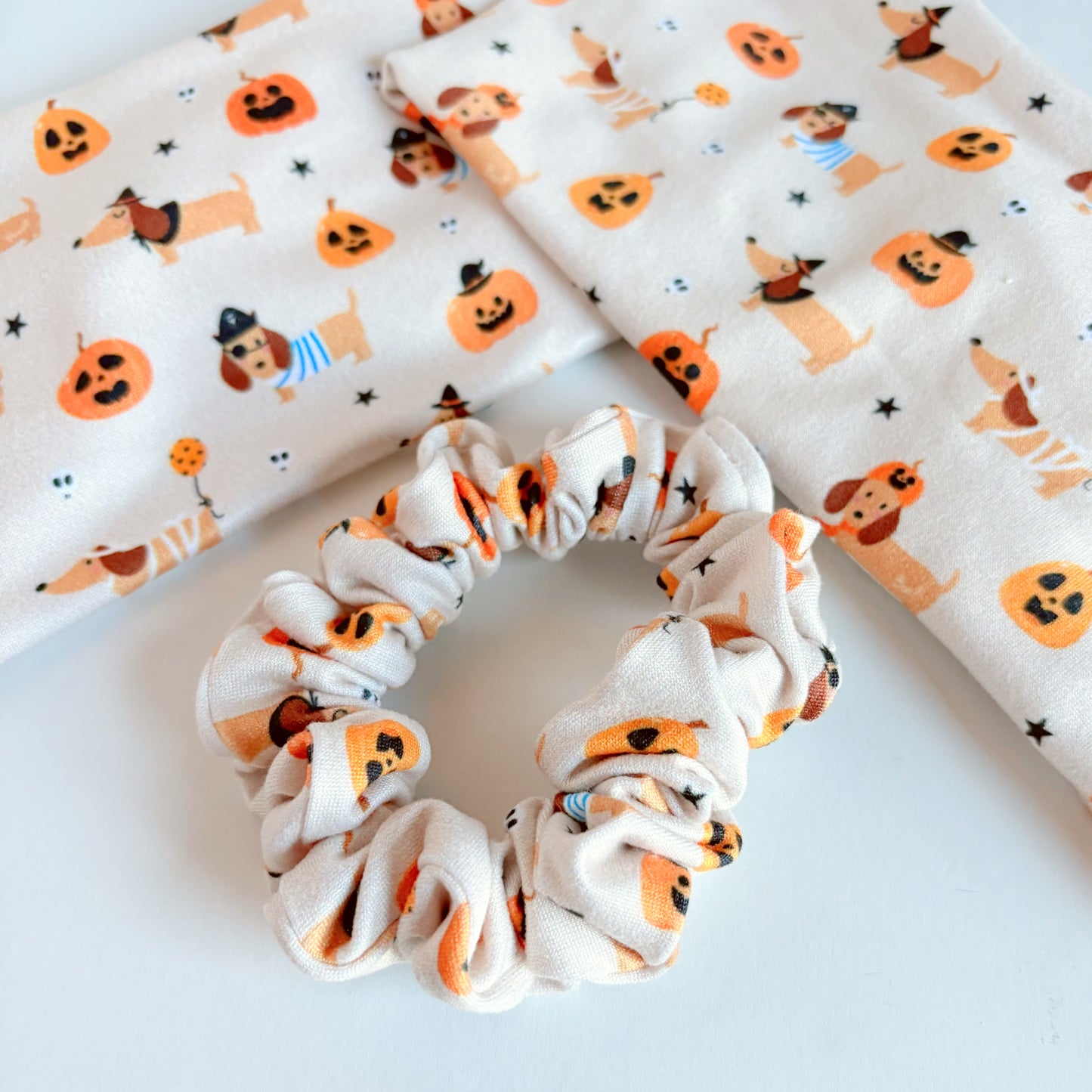 HalloWIENER Scrunchie (Skinny)