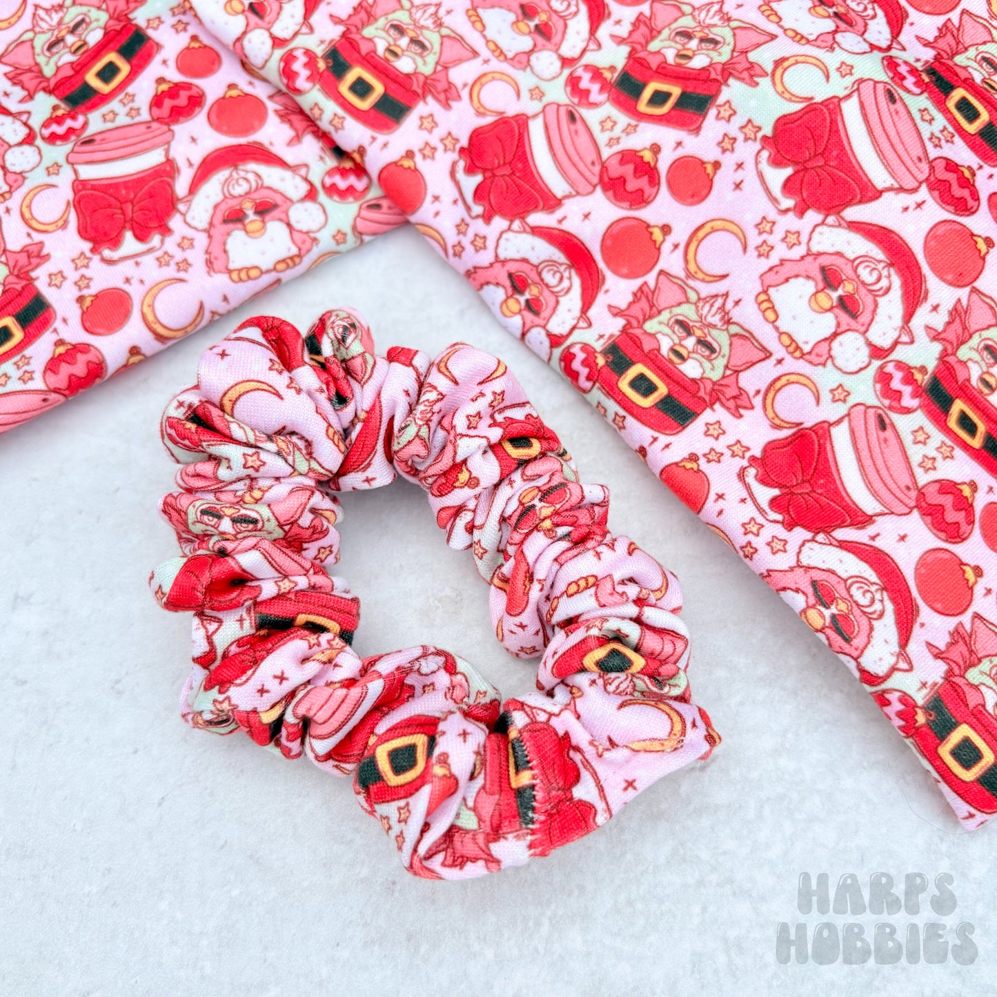 Christmas Furby Scrunchie (Skinny)