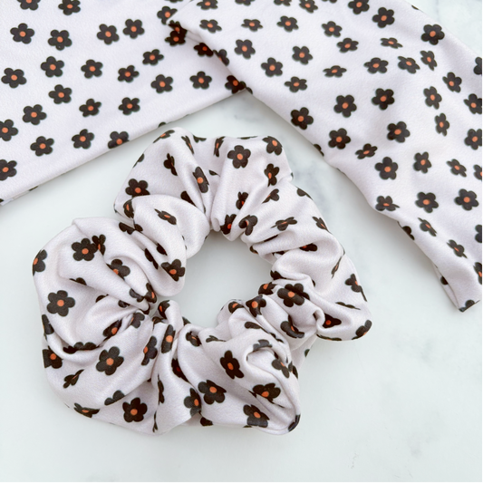 Boho Floral Scrunchie (Regular)