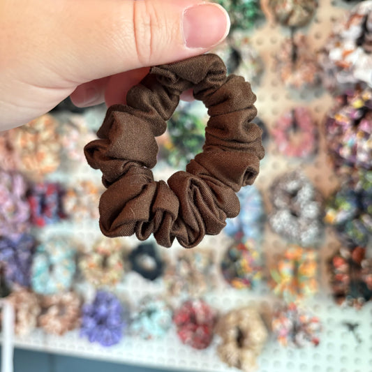 Chocolate Scrunchie (Skinny)