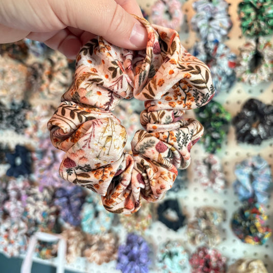 Wildflowers Scrunchie (Regular)