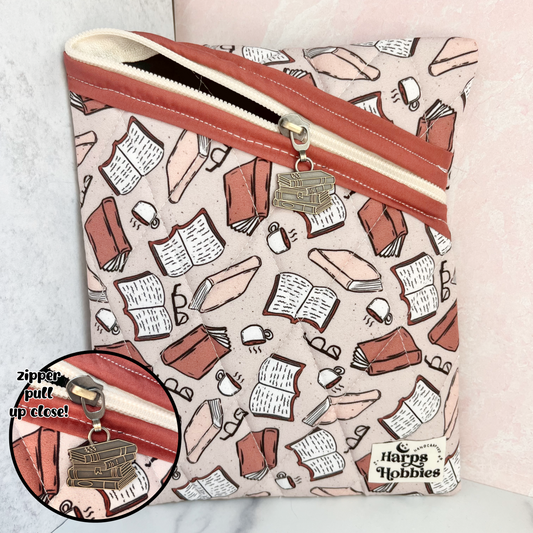 Bookish Babe Sleeve (2 sizes)