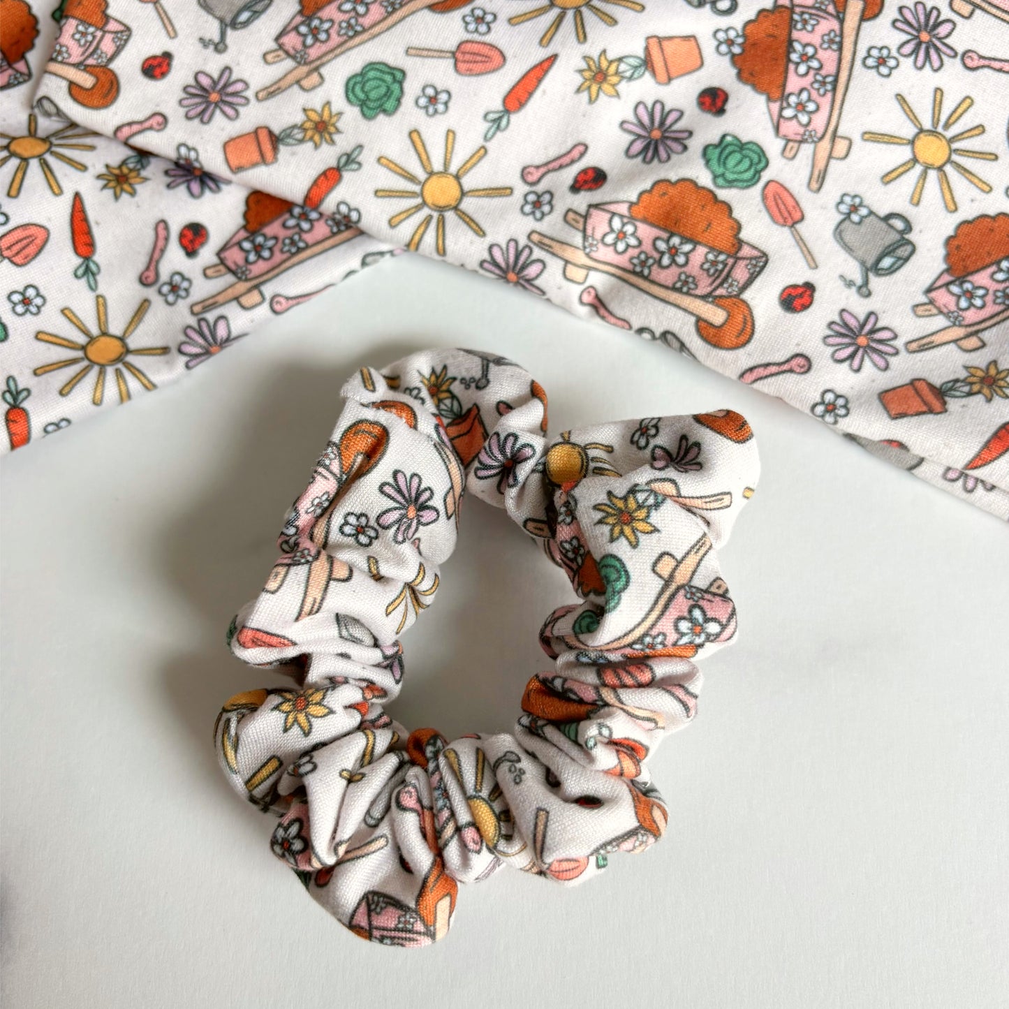 Gardening Scrunchie (Skinny)