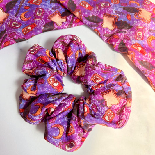 Batty PB + J Scrunchie (Regular)