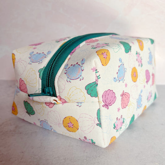 Feeling Crabby Zipper Bag (medium)
