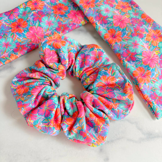Tropical Flowers Scrunchie (Regular)