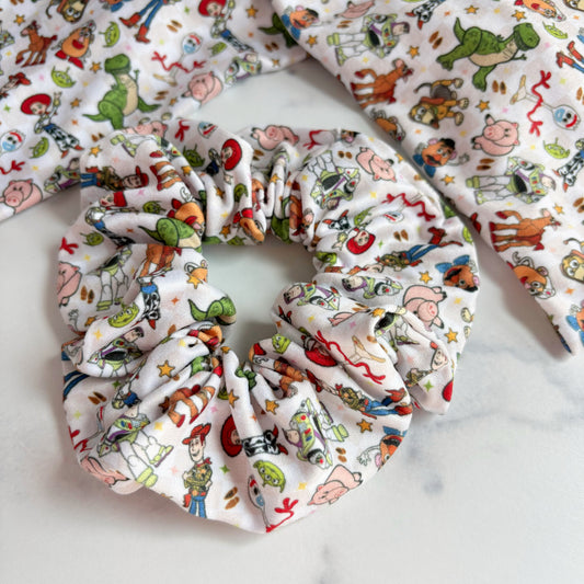 Toys Scrunchie (Regular)