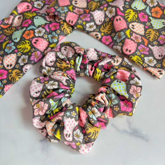 Ghostie Summer Scrunchie (Regular)