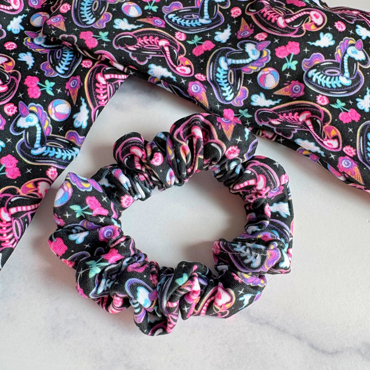 Skelly Floaties Scrunchie (Skinny)