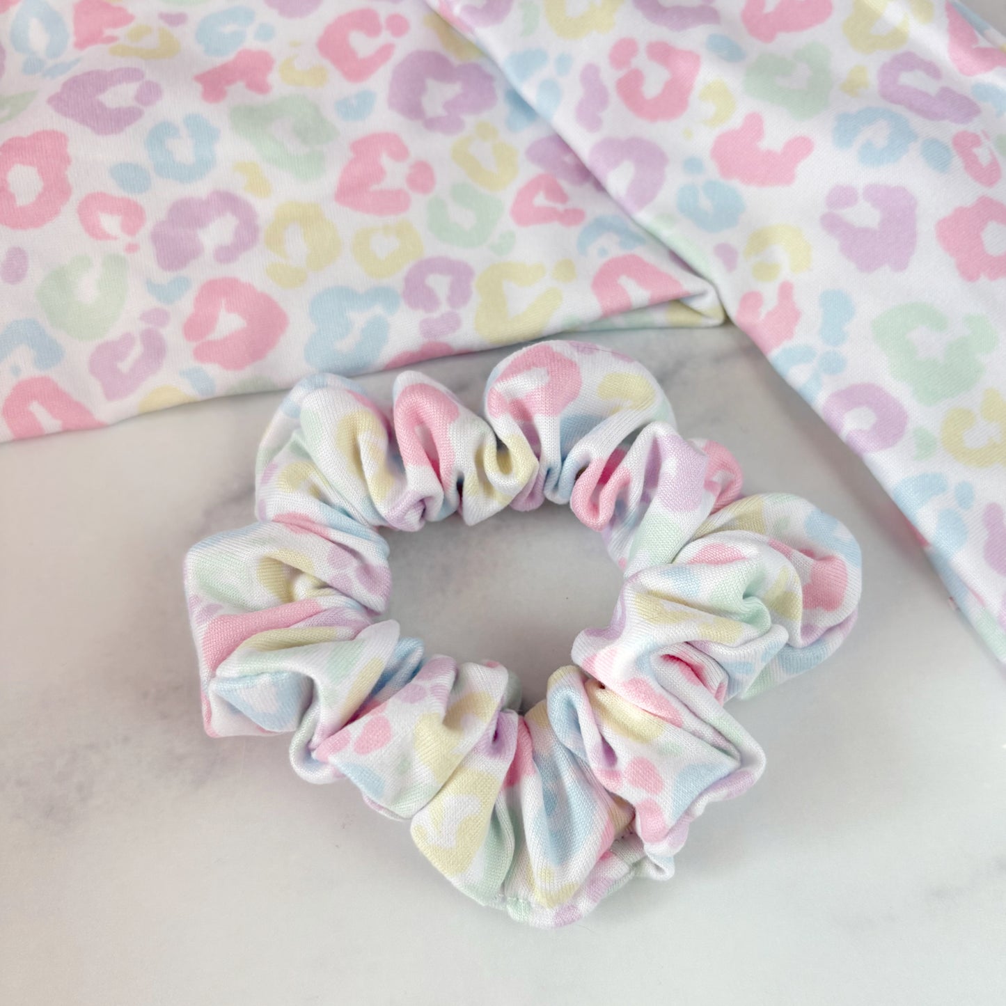Spring Cheetah Scrunchie (Skinny)