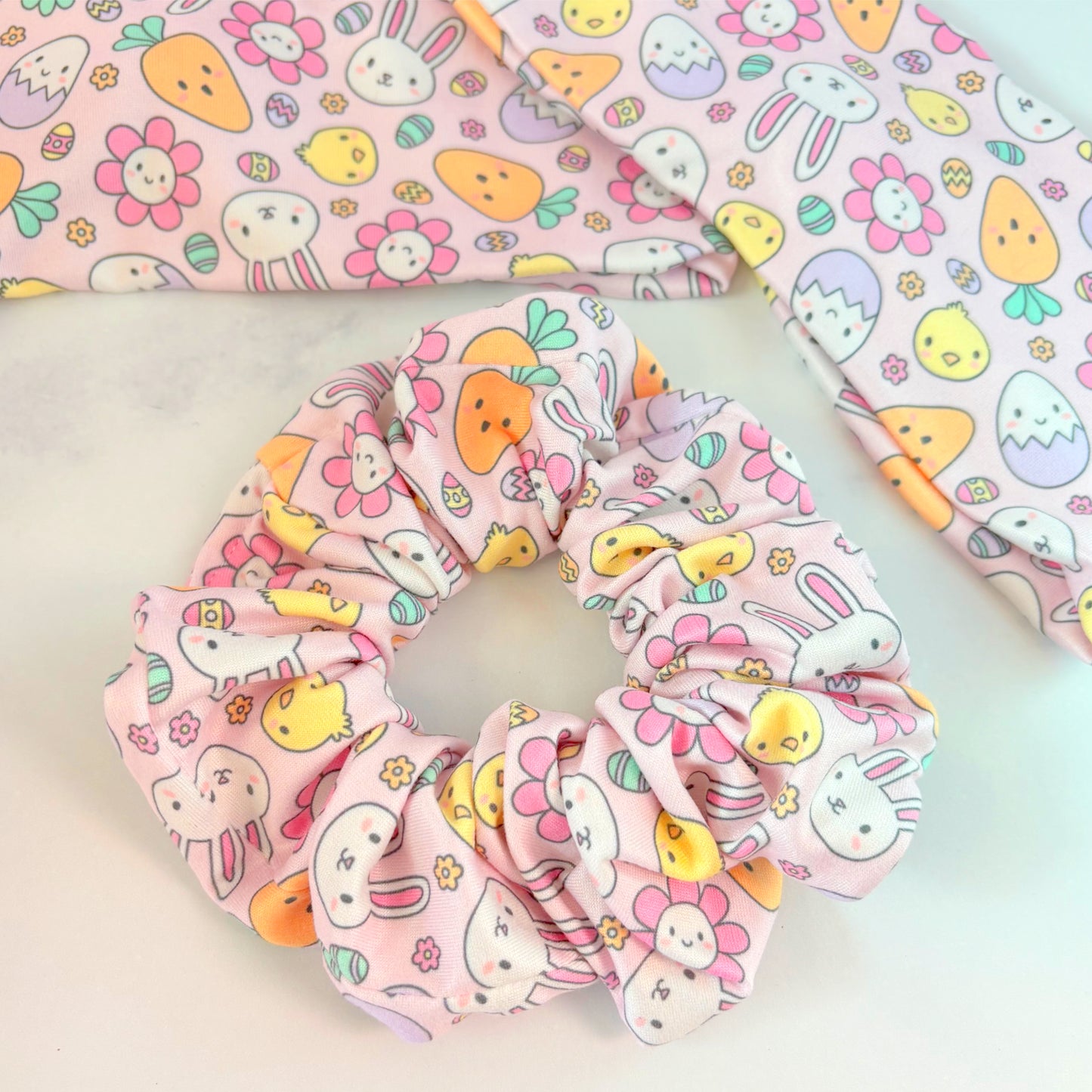 Cutesy Easter Scrunchie (Regular)