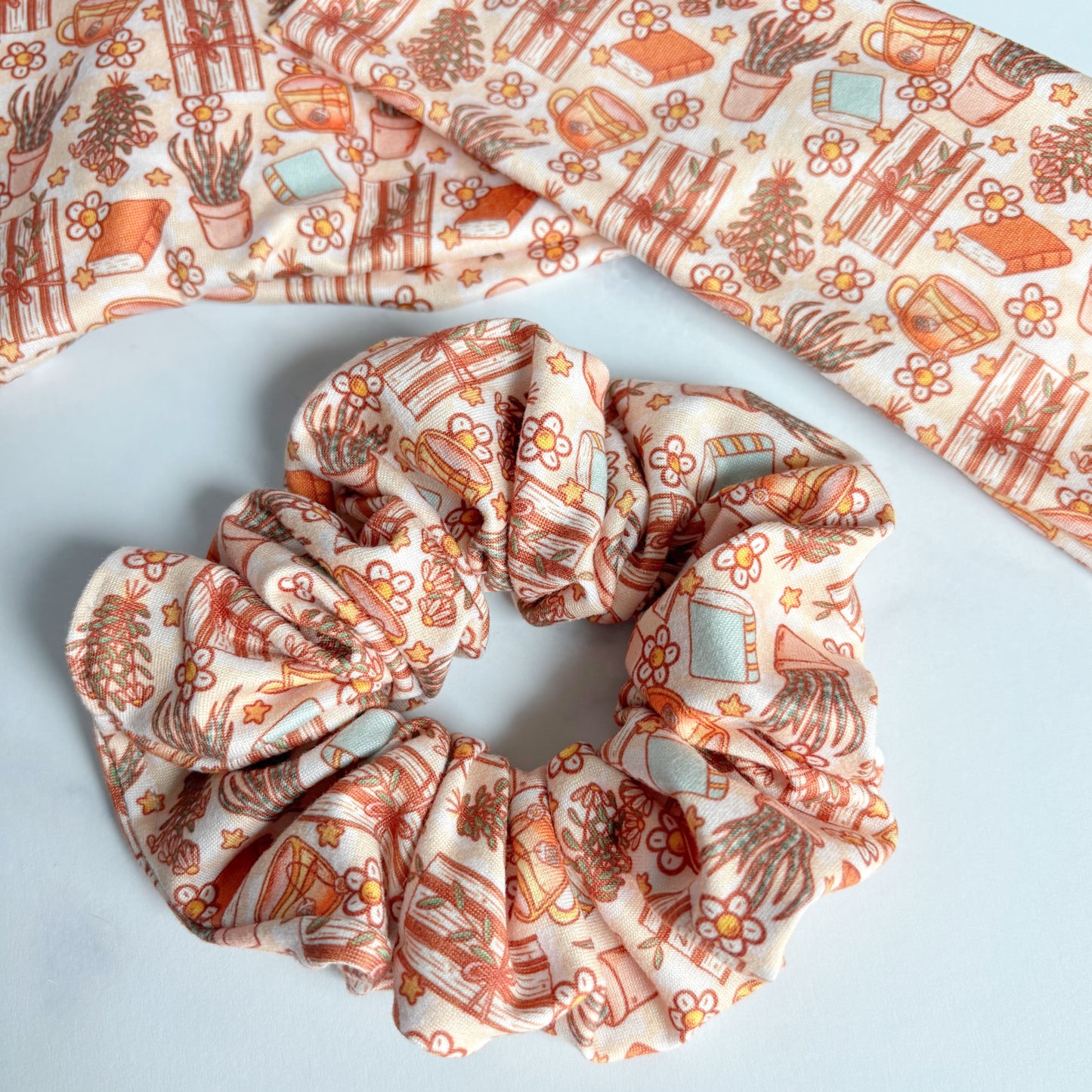 Boho Books Scrunchie (Regular)