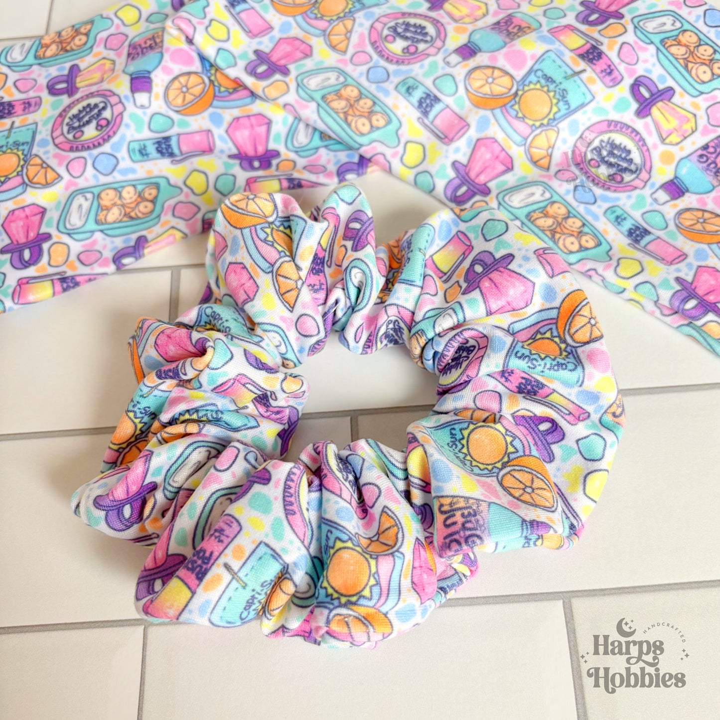 Throwback Snacks Scrunchie (Regular)
