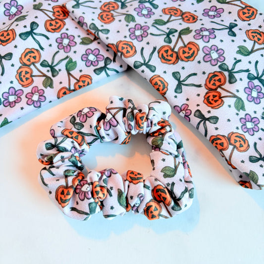 Pumpkin Cherries Scrunchie (Skinny)