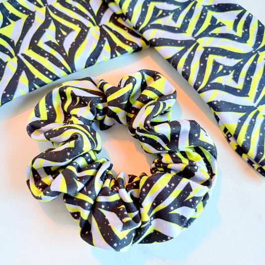 Funky Zebra Scrunchie (Regular)