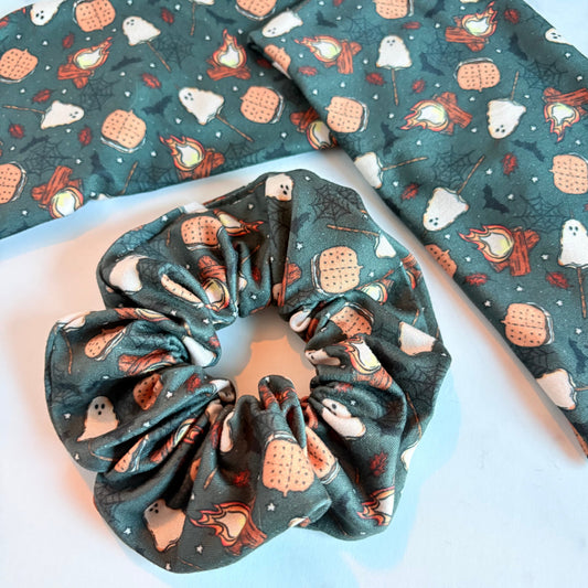 Spooky S'mores Scrunchie (Regular)