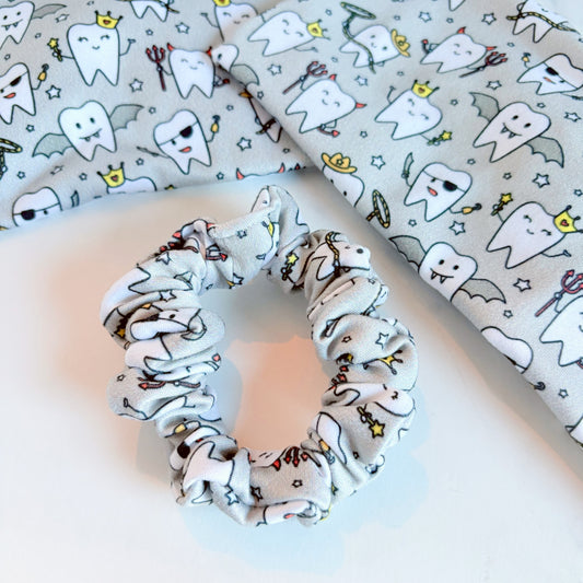Tooth Costumes Scrunchie (Skinny)