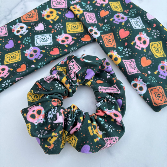 Festive Skulls Scrunchie (Regular)
