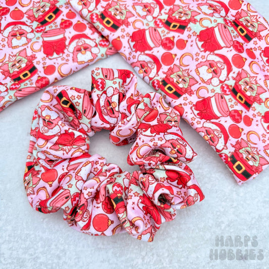 Christmas Furby Scrunchie (Regular)