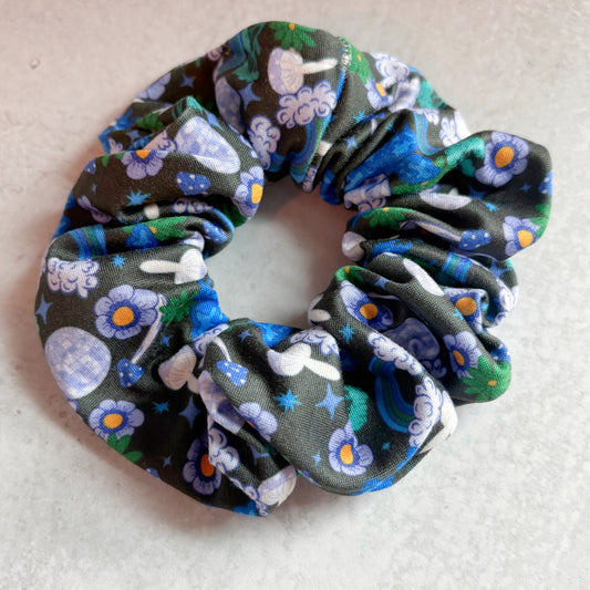 Dark Mushrooms Scrunchie (Regular)