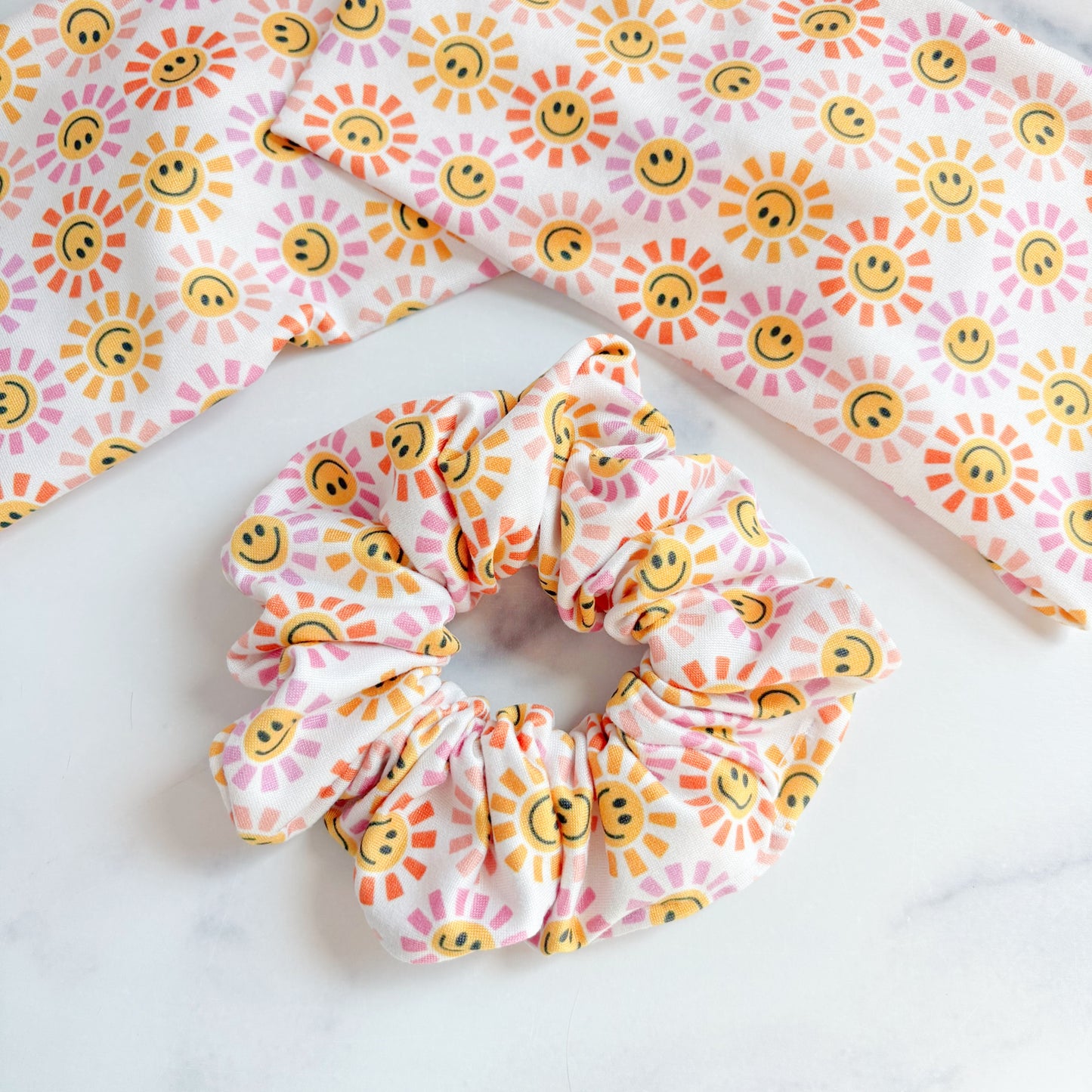 Sunny Days Scrunchie (Regular)
