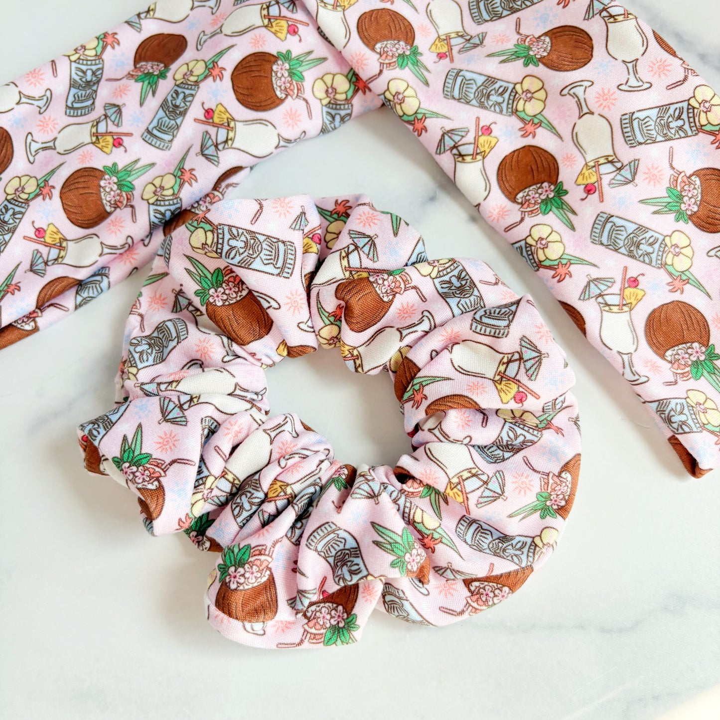Tiki Drinks Scrunchie (Regular)