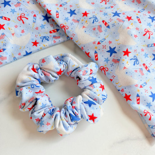 Sparkler Goose Scrunchie (Skinny)