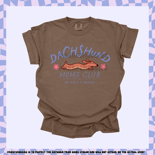 Dachshund Mom (tshirt/sweatshirt)