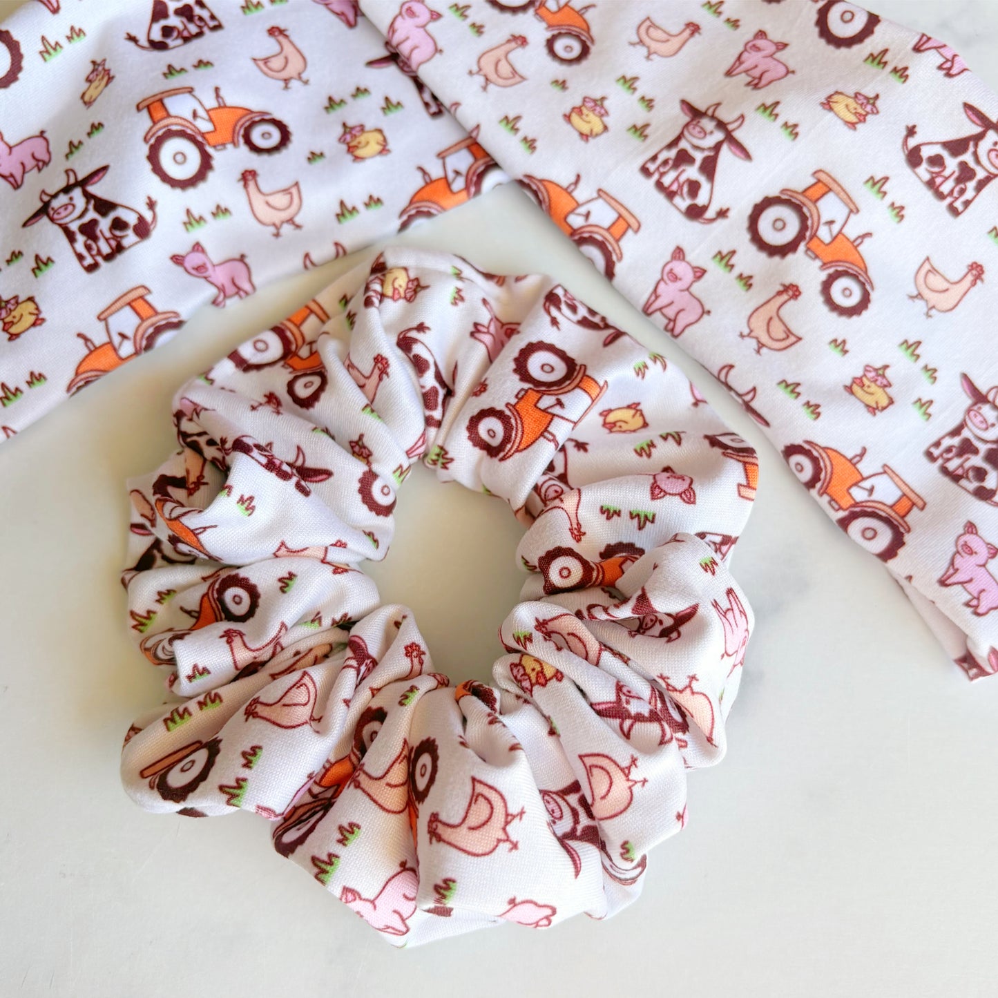 Farm Life Scrunchie (Regular)