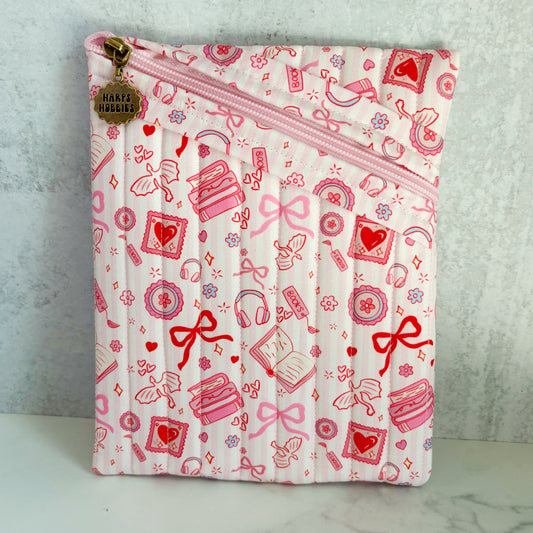 Romance Readers Reading Sleeve (2 sizes)