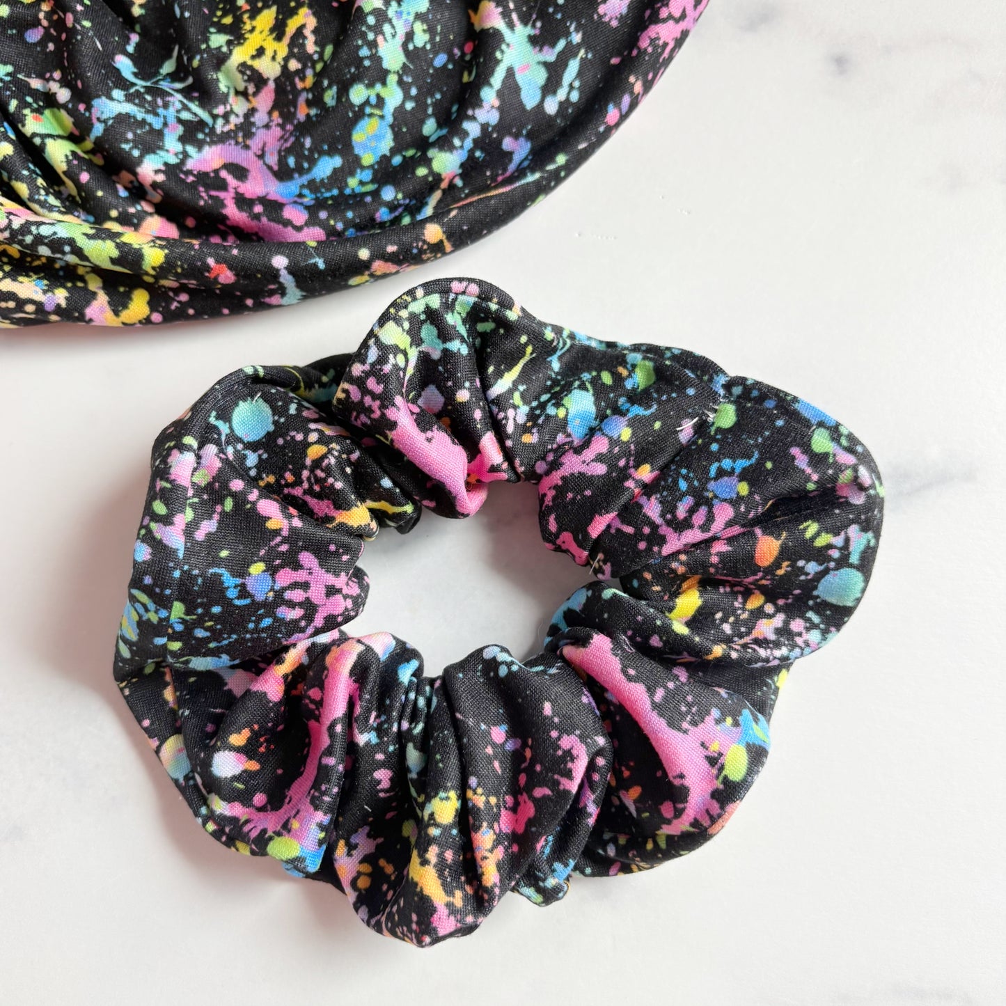 Rainbow Splatter Scrunchie (Regular)