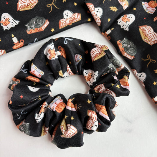 Midnight Readers Scrunchie (Regular)