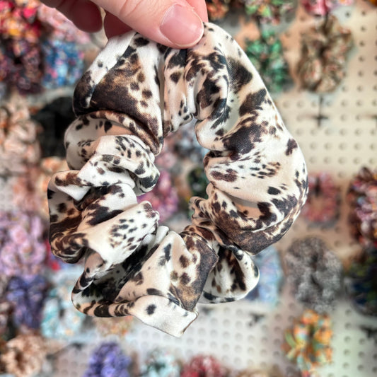 Cowhide Scrunchie (Regular)