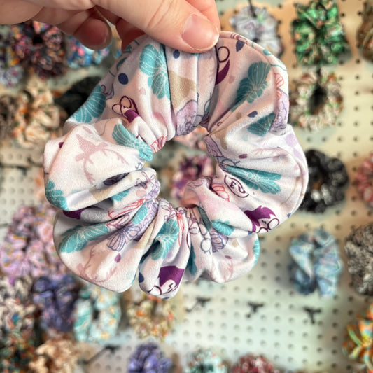 Hidden Harry Scrunchie (Regular)