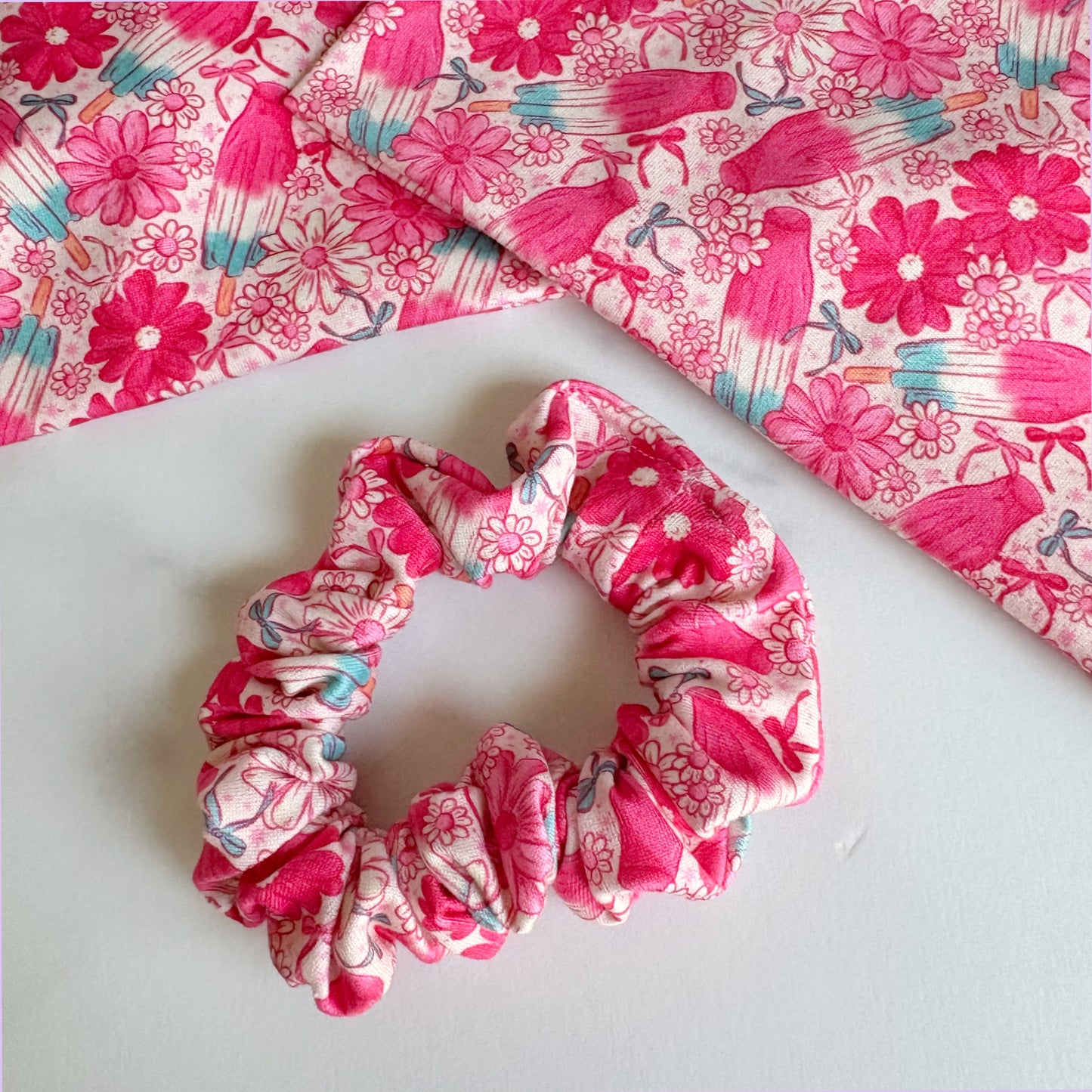 Bomb Pop Bows Scrunchie (Skinny)