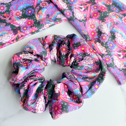 Sky Dancers Scrunchie (Regular)